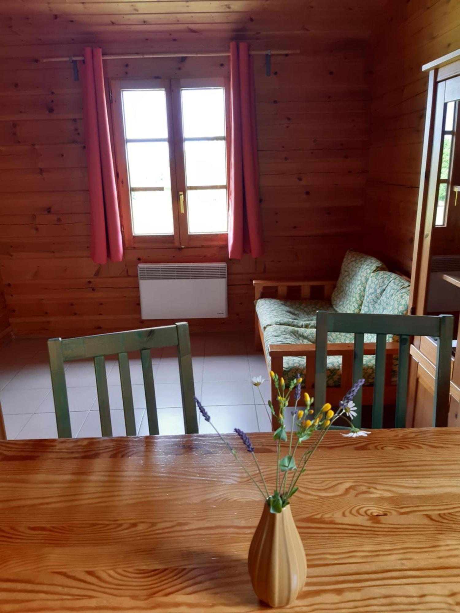 Les Chalets De Grazimis Condom Eksteriør bilde