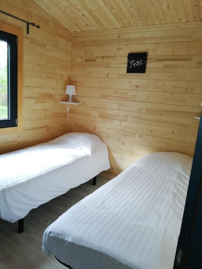 Les Chalets De Grazimis Condom Eksteriør bilde